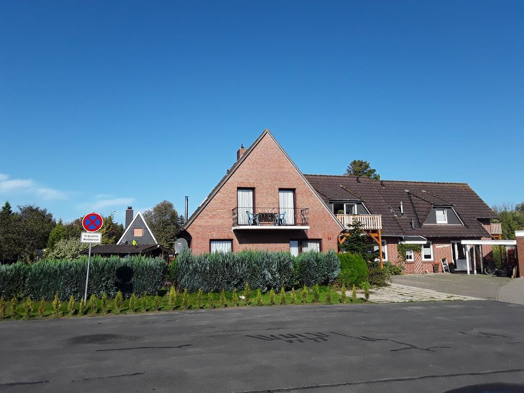 Haus Edzards Apartment Neuharlingersiel Exterior photo
